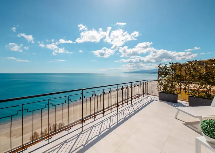 Blu MarineBed and Breakfast