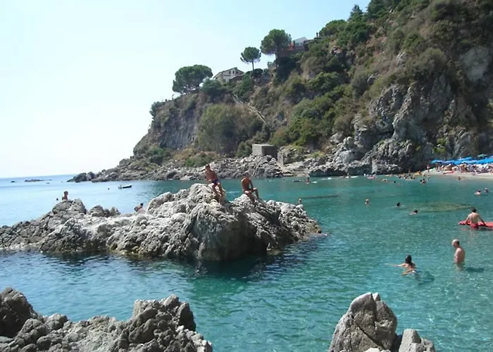 Girasole Guest HouseBed and Breakfast